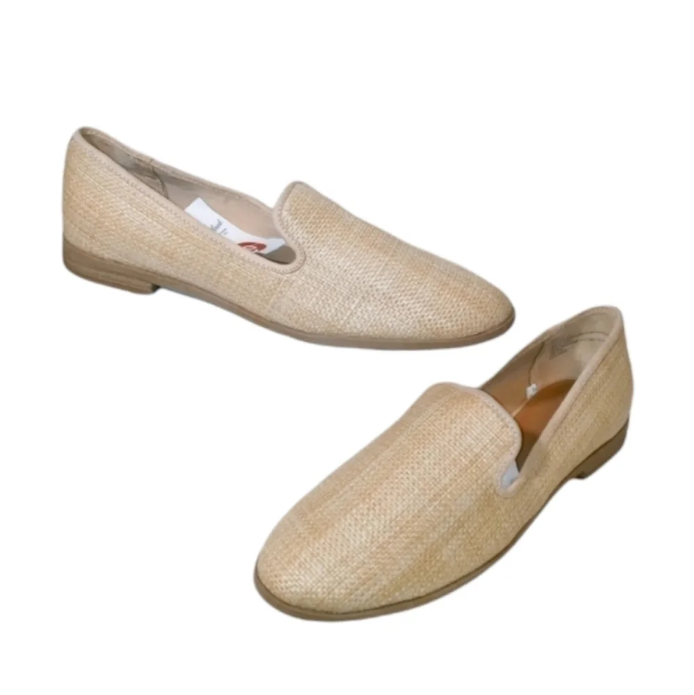 NWT Tan Woven Style Loafers